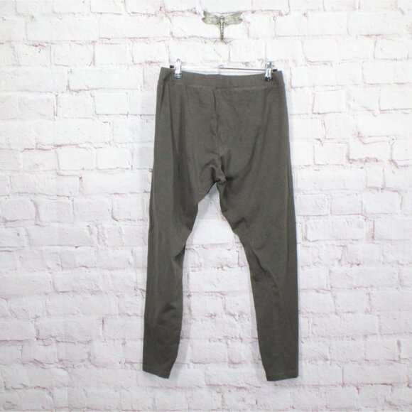 LL Bean Perfect Fit Pants Leggings Dark Taupe Size M Pet - Picture 6 of 11